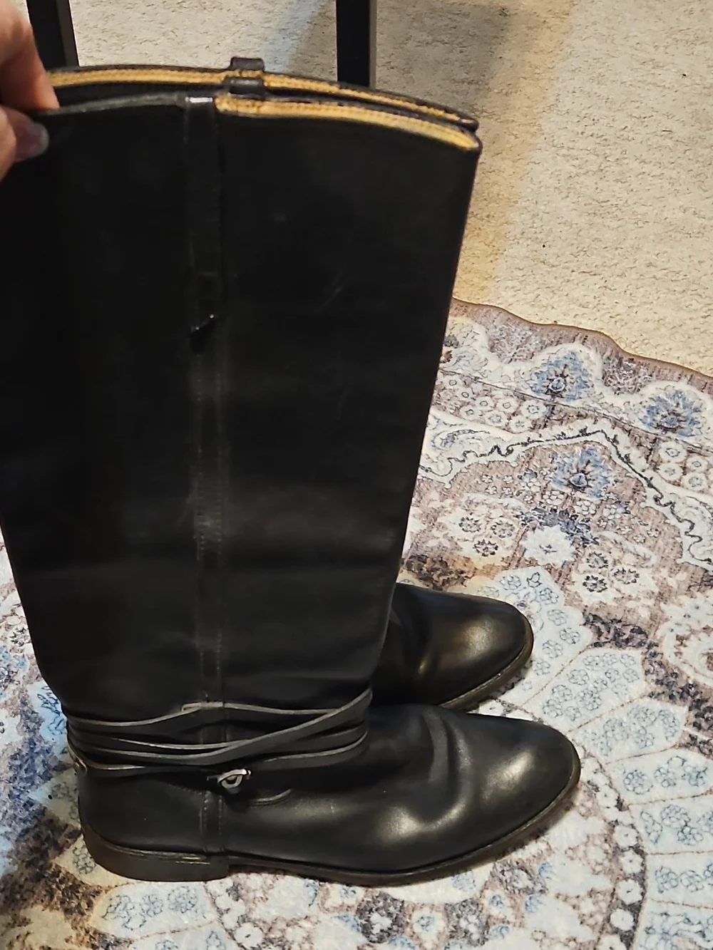 FRYE AND CO. Black Leather Knee-High Heeled Boots - Picture 9 of 16